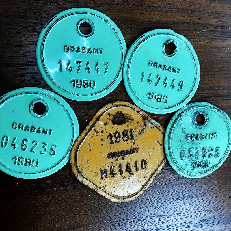 105108 ヴィンテージ　ベルギー ブラバント州　自転車　ナンバープレート