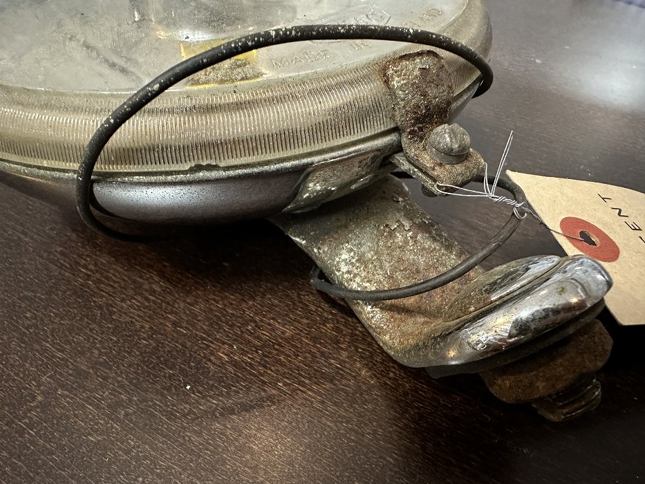 107339 ヴィンテージ　「WIPAC」　ヒビあり　フォグランプ　ライト　パーツ　英国 MADE IN ENGLAND
