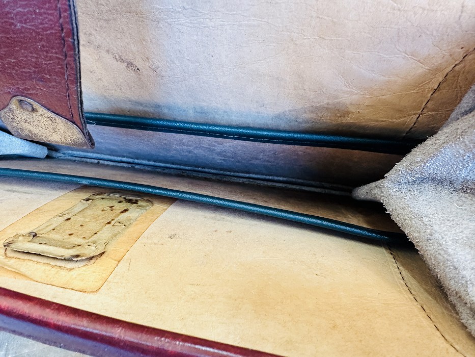 107581 ヴィンテージ  レザーブリーフケース　バッグ　