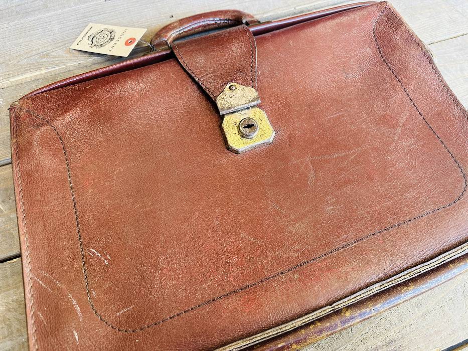 107581 ヴィンテージ  レザーブリーフケース　バッグ　