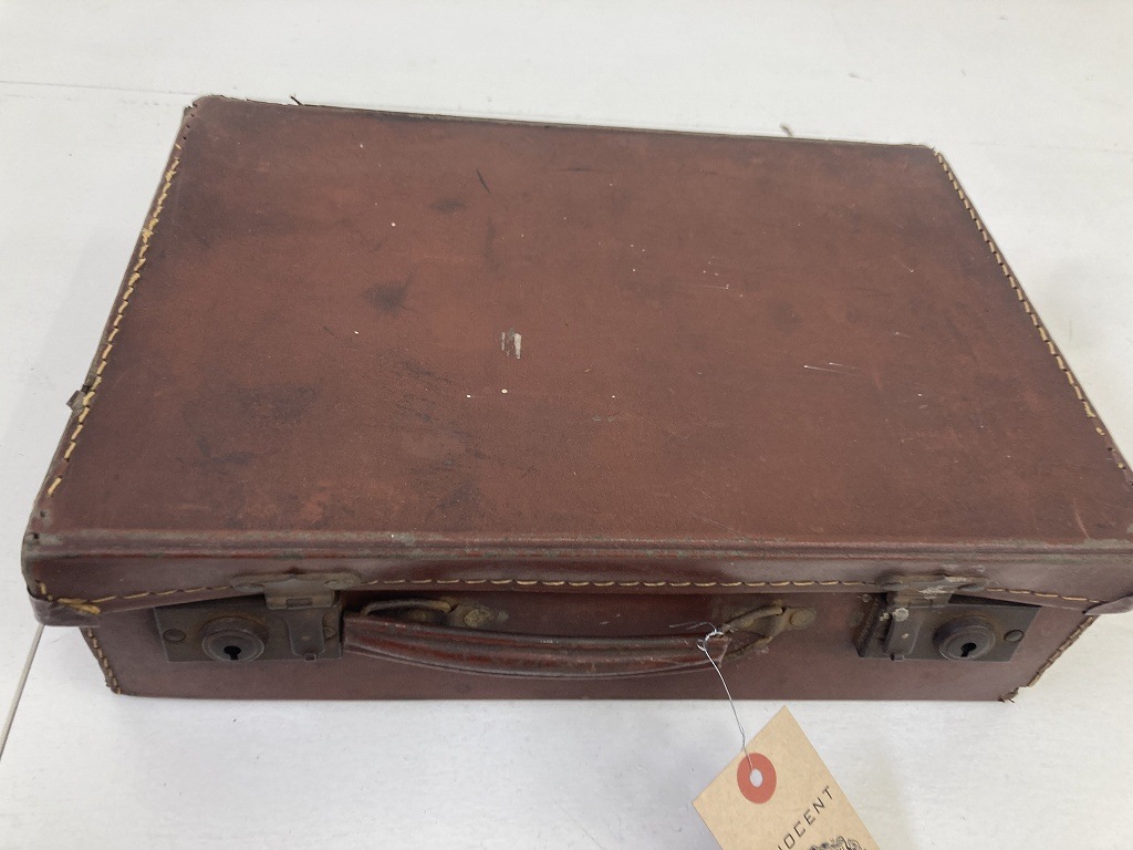 108473 ヴィンテージ トランクケース　GENUINE COMPRESSED FIBRE BRITISH MADE　ミニトランクケース 鞄　