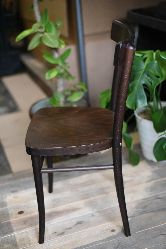 104840 USED TON CHAIR 中古