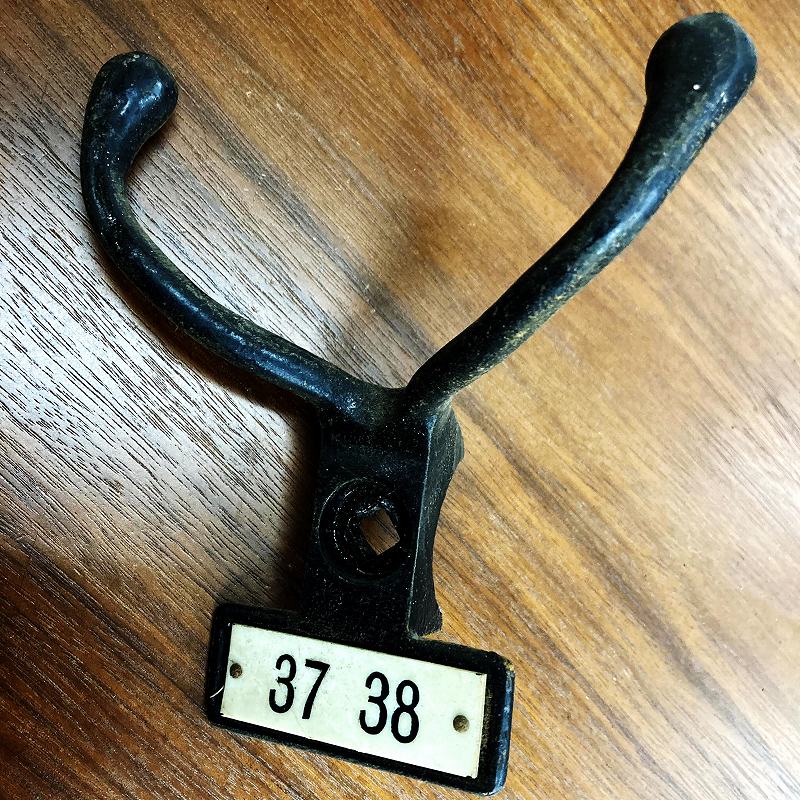 A0023 ヴィンテージ アイアン フック　ウォールハンガー　ダブルフック