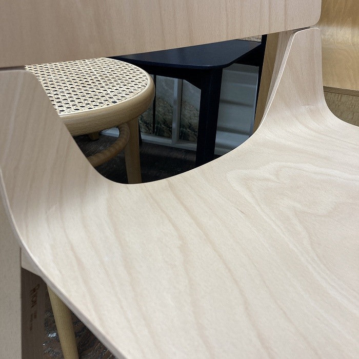 1脚　TON　CHAIR Leaf  311437  座面傷あり　B39　ナチュラル N L