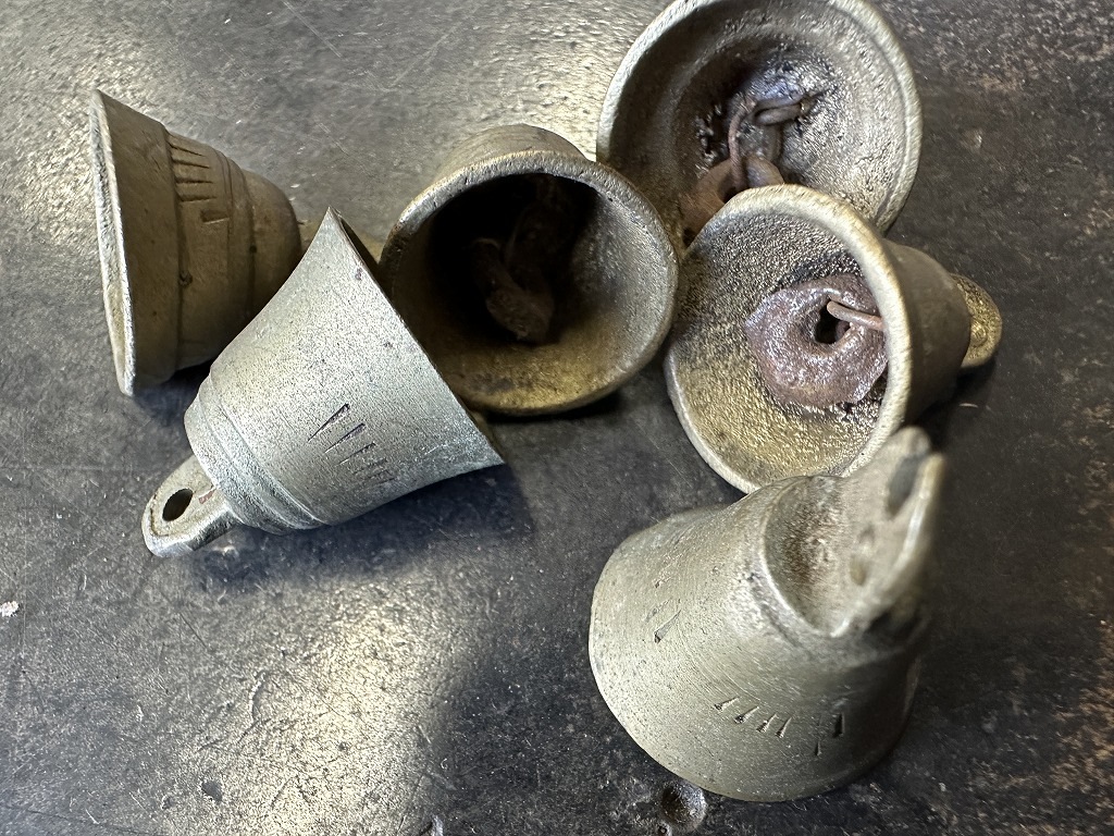 108014 ヴィンテージ　ミニベル　6個セット