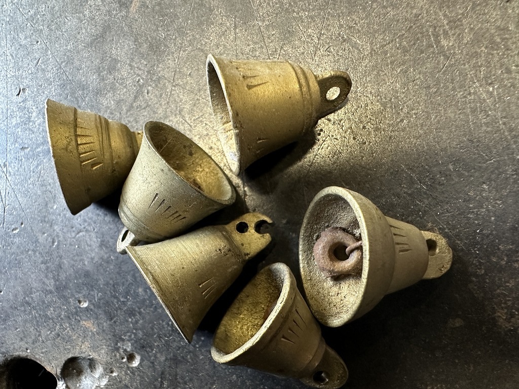 108014 ヴィンテージ　ミニベル　6個セット