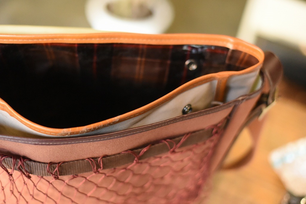 103918 ヴィンテージ フィッシングバッグ | すべての商品 | | INNOCENT