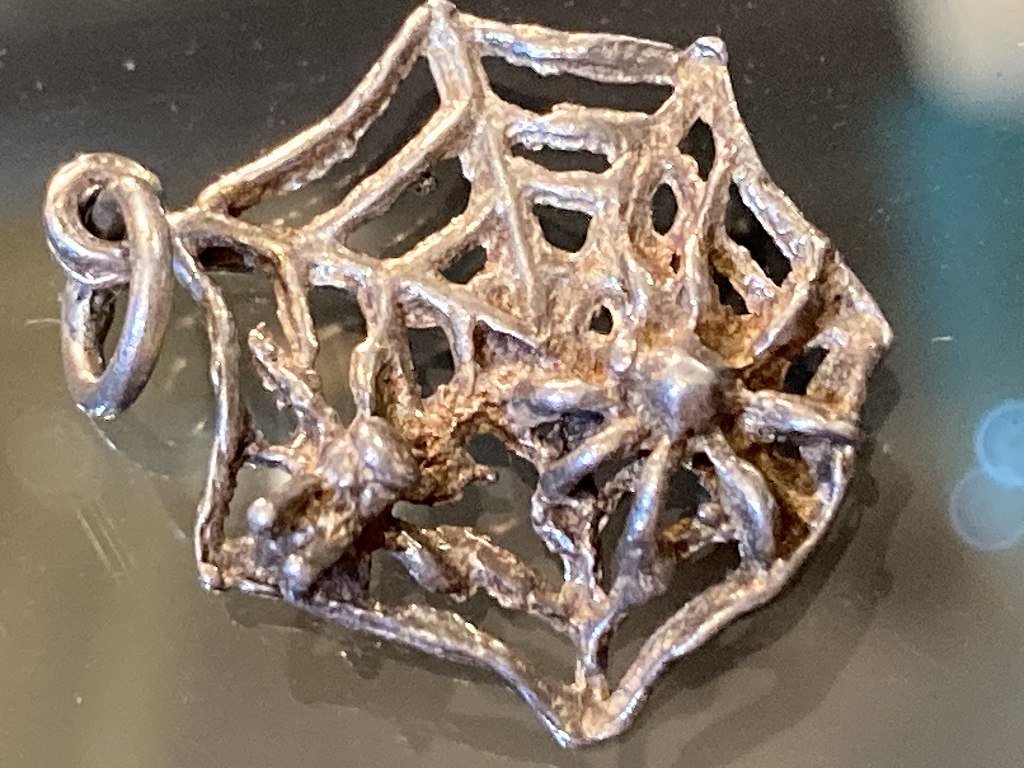 108672「SPIDER WEB」 925 SILVER ジュエリー　MADE IN ENGLAND 