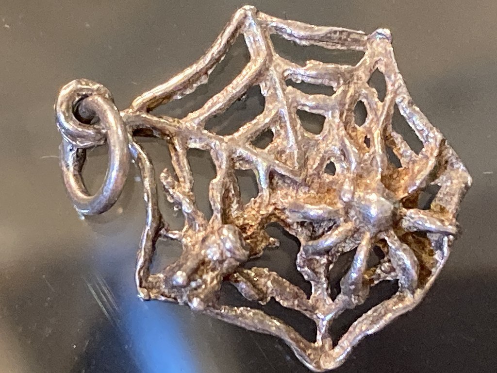 108672「SPIDER WEB」 925 SILVER ジュエリー　MADE IN ENGLAND 
