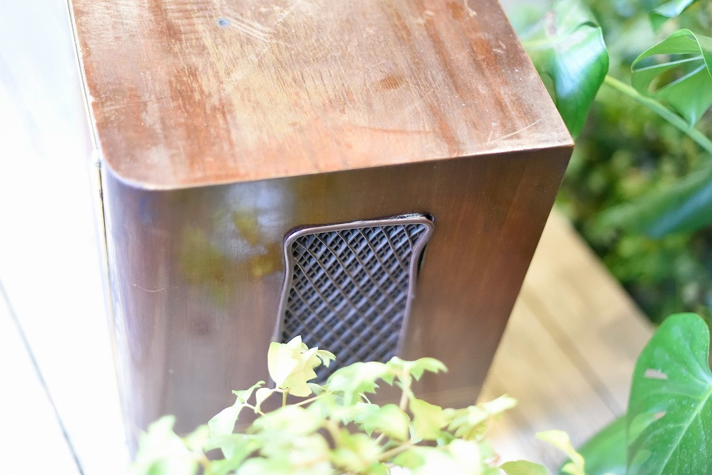 104928 ヴィンテージ　「RFT AM/FM-Super Dominante」　ラジオ　ドイツ製 MADE IN GERMANY