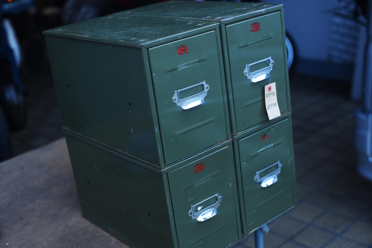 UK VETERAN SERIES BRITISH MADE インダストリアル スチールキャビネット 英国 101544