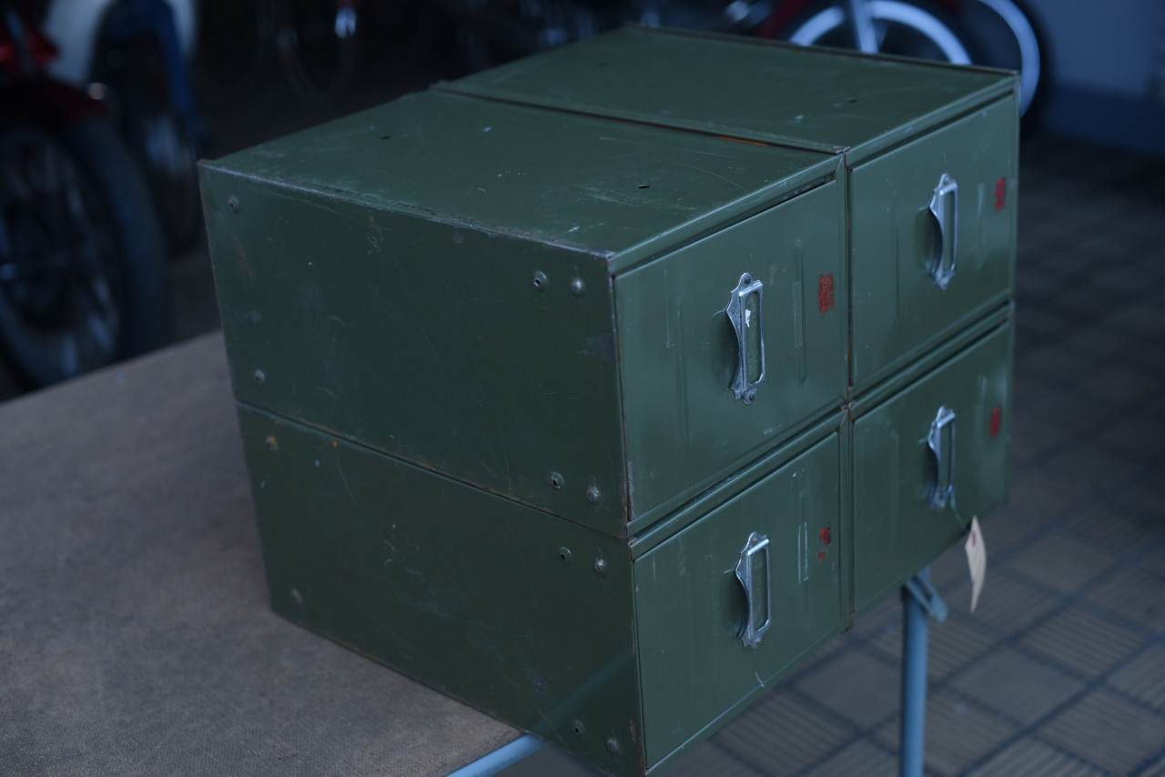 UK VETERAN SERIES BRITISH MADE インダストリアル スチールキャビネット 英国 101544