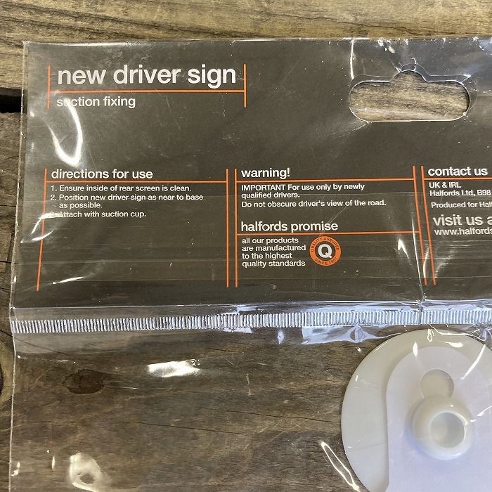 106303 英国　「Halfords」 ハルフォーズ プレート new driver sign ニュードライバーサインプレート