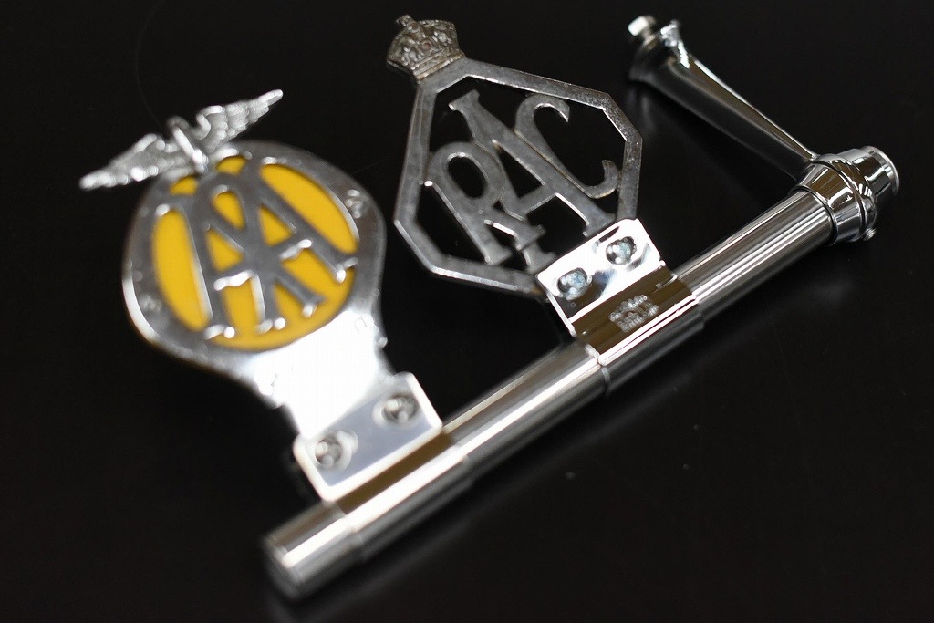 106592 S 23cm 新品　バッジバー　エンブレム　バー　 カーバッチ クラシックカー　スクーター MADE IN ENGLAND 英国