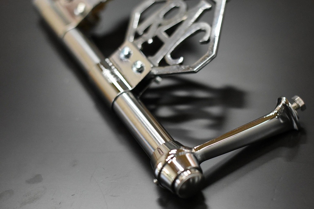 106592 S 23cm 新品　バッジバー　エンブレム　バー　 カーバッチ クラシックカー　スクーター MADE IN ENGLAND 英国