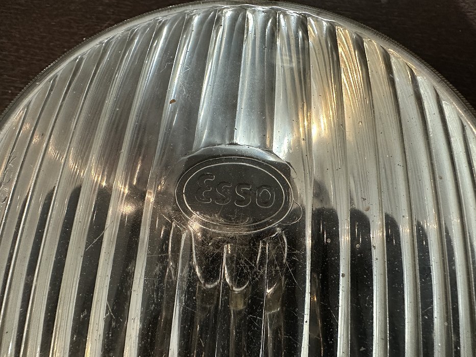 107351 ヴィンテージ　「ESSO」エッソ フォグランプ　ライト　パーツ　英国 MADE IN ENGLAND
