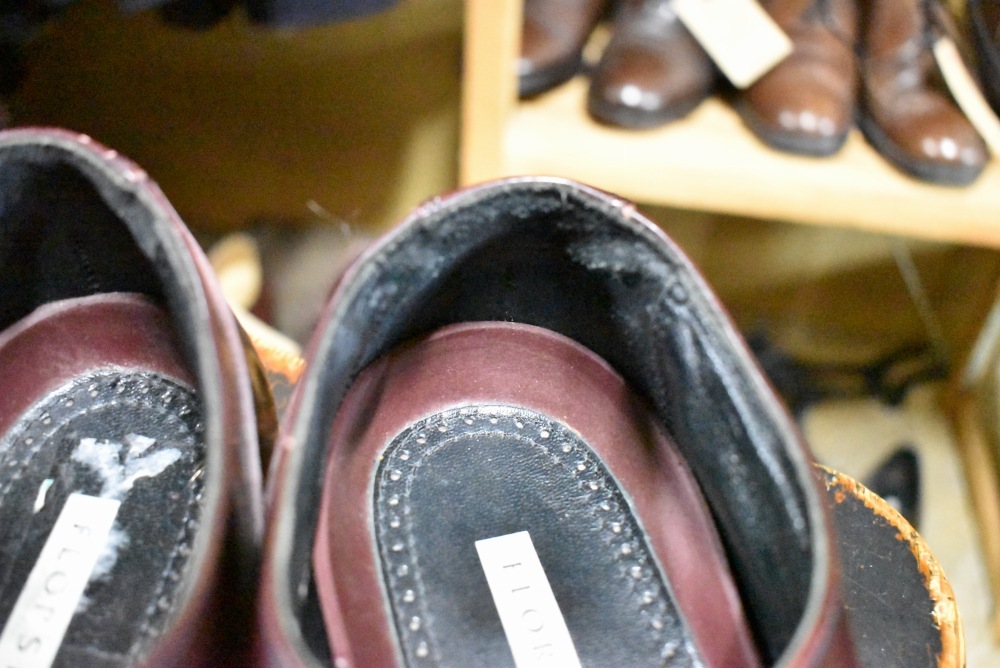 109574「FLORSHEIM」ストレートチップ シューズ 内羽根 SIZE 8 1/2