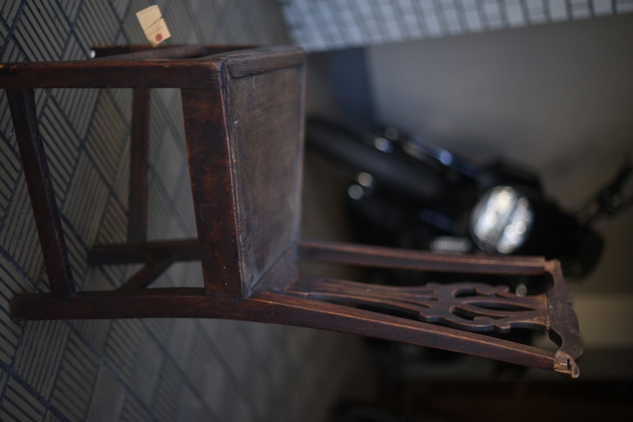 2059 ヴィンテージ チェア　椅子 破損有り