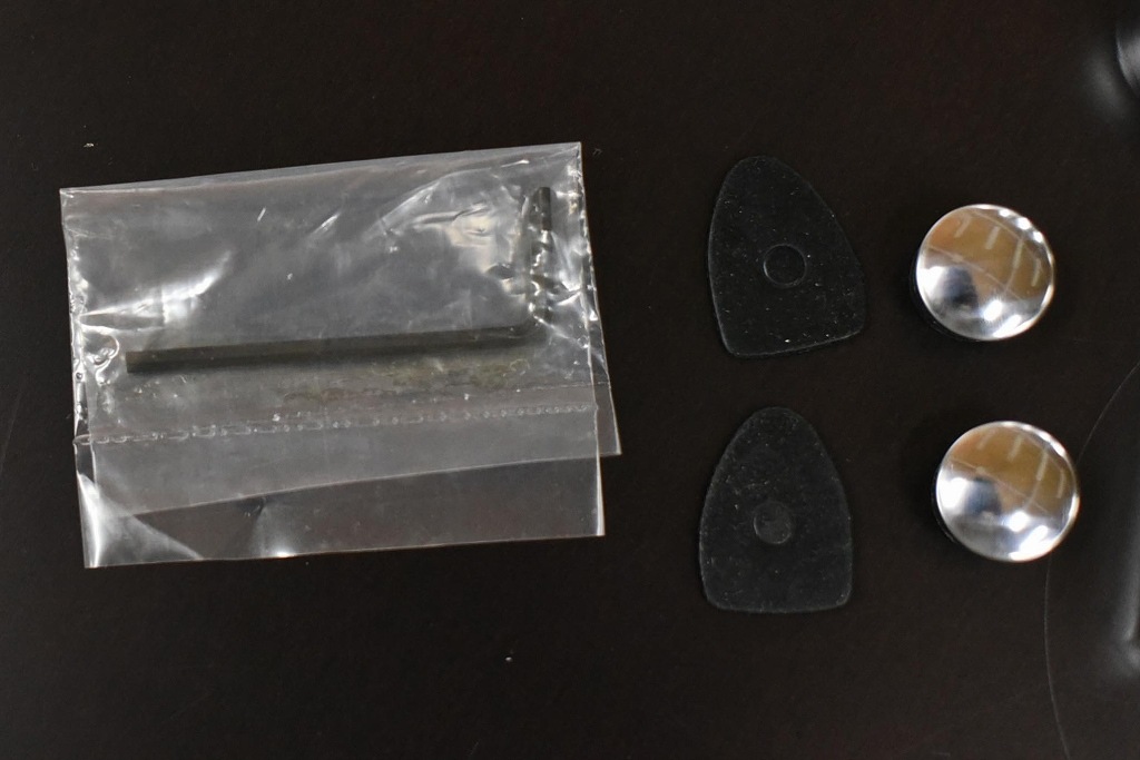 106593 M 38.5cm 新品　バッジバー　エンブレム　バー　 カーバッチ クラシックカー　スクーター MADE IN ENGLAND 英国