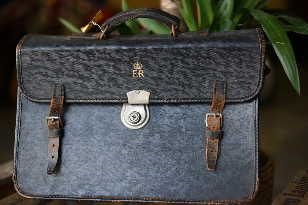 103919 ヴィンテージ　「ER POST OFFICE」 パブリック　 ブリーフケース ケース　