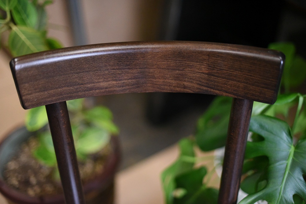 104609 USED TON CHAIR 中古