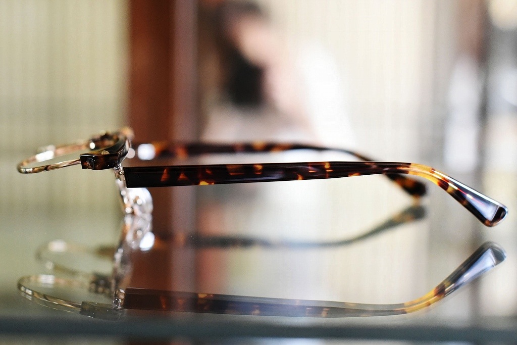 RFH-D フリップリーディンググラス 「RAWGUN」 DEMI ハーフリム INNOCENT Original Products