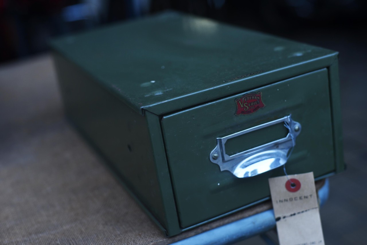 UK VETERAN SERIES BRITISH MADE インダストリアル スチールキャビネット 英国 101552