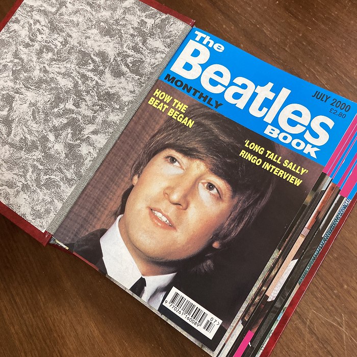 B3886 2000 2001 バインダー15冊セット 「The Beatles Book