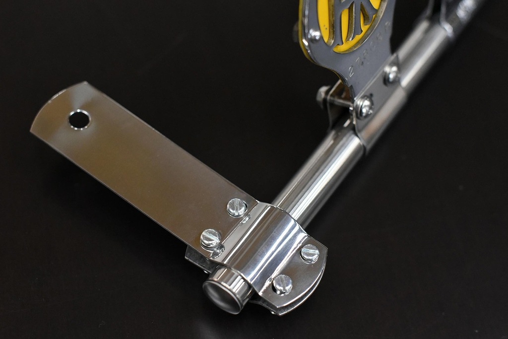106594 L 56cm 新品　バッジバー　エンブレム　バー　 カーバッチ クラシックカー　スクーター MADE IN ENGLAND 英国