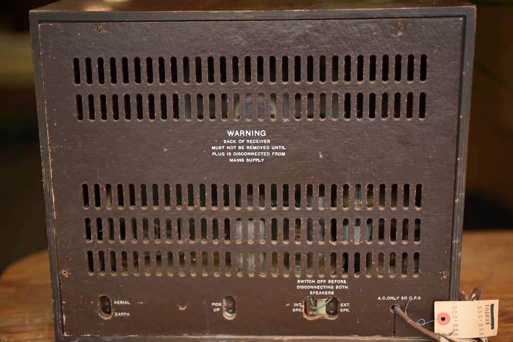 103701 UKヴィンテージ　「ULTRA」 ラジオ　MADE IN ENGLAND 英国　