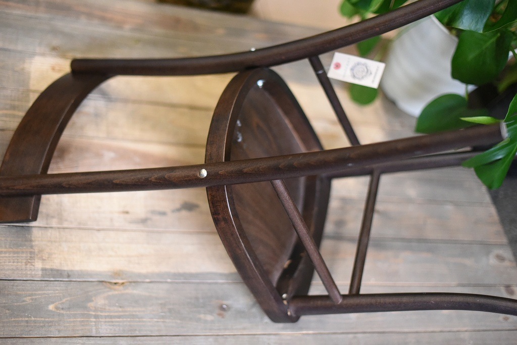 104602 USED TON CHAIR　中古