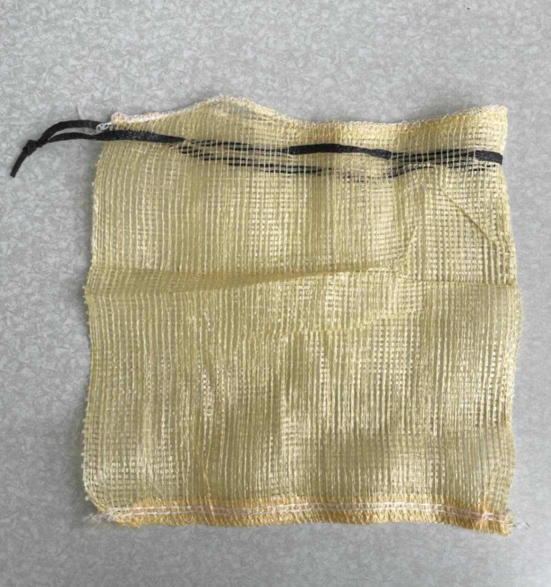 メッシュ小袋（20cm用）ベージュ色 2000枚入り（耐候性1年）