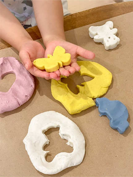 日本製 自然の栄養にへんしん！未来のワクワクねんど