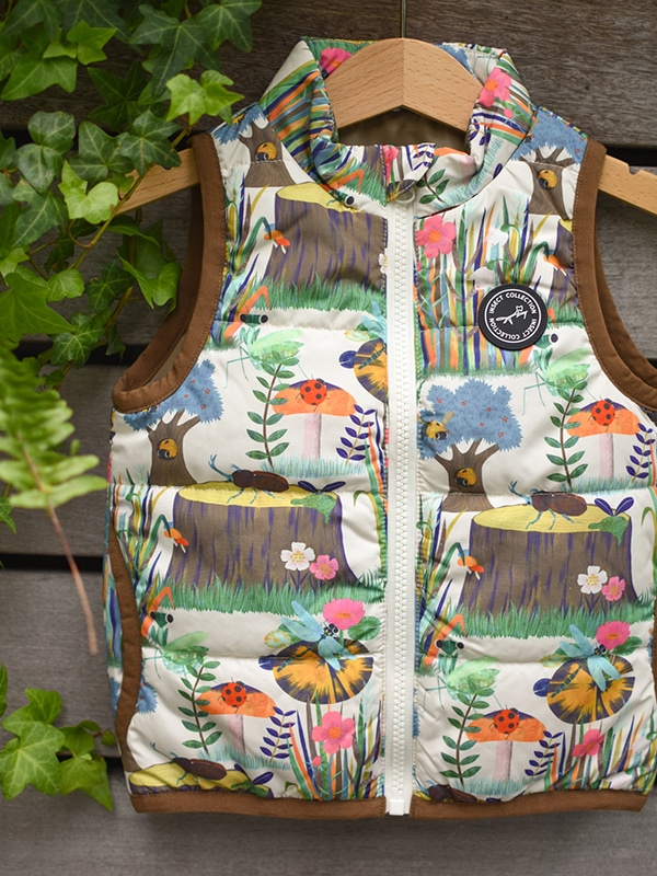 （Sサイズのみ）昆虫ピクニック　元気に動きたいキッズに！中綿あったかベスト