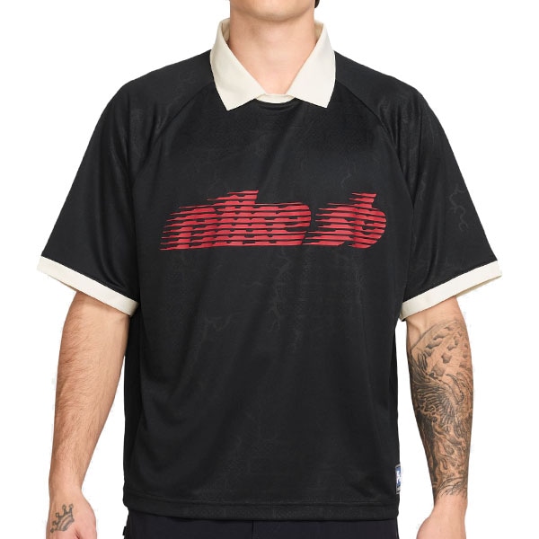 【NIKE SB】JACQUARD SKATEBOARD JERSEY カラー:black/sail HV4458-010 ナイキ エスビー 半袖 スケートボード スケボー SKATEBOARD
