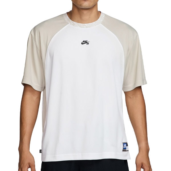 【NIKE SB】Dri-FIT KNIT SKATEBOARD JERSEY カラー:white/light bone HJ2957-100 ナイキ エスビー 半袖 スケートボード スケボー SKATEBOARD