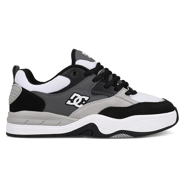 DC Shoe（ディーシー）