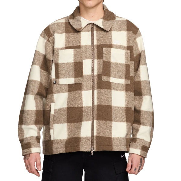 【NIKE SB】ESSENTIAL SKATE SHIRTS JACKET カラー:sail/mosswood brown HV1422-133 ナイキ エスビー ジャケット スケートボード スケボー SKATEBOARD