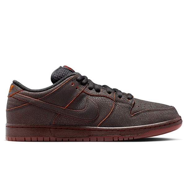 NIKE SB】DUNK LOW PRO カラー：persion violet/cinnamon HQ1625-500