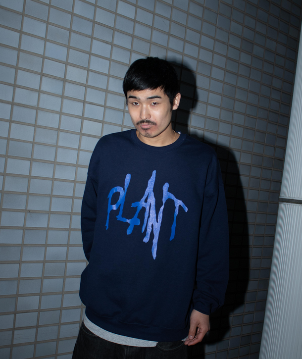 【PLANT】PLANT SCRIPT SWEAT SHITS navy　プラント スェットシャツ クルーネック トレーナー スケートボード スケボー SKATEBOARD