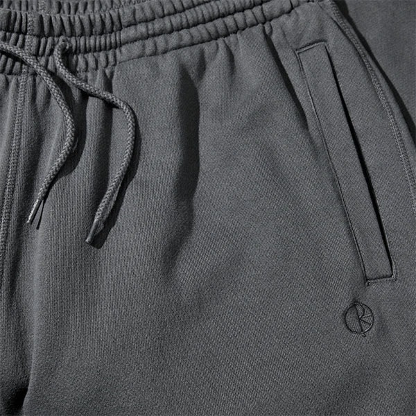 【POLAR】FRANK SWEAT SHORTS graphite ポーラー パンツ ショーツ スケートボード スケボー SKATEBOARD