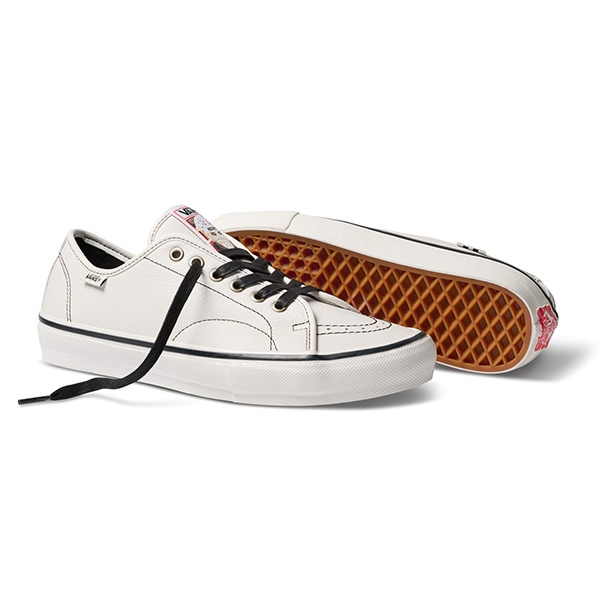 VANS×HOCKEY】SKATE AVE CLASSIC VCU hockey white バンズ ホッキー