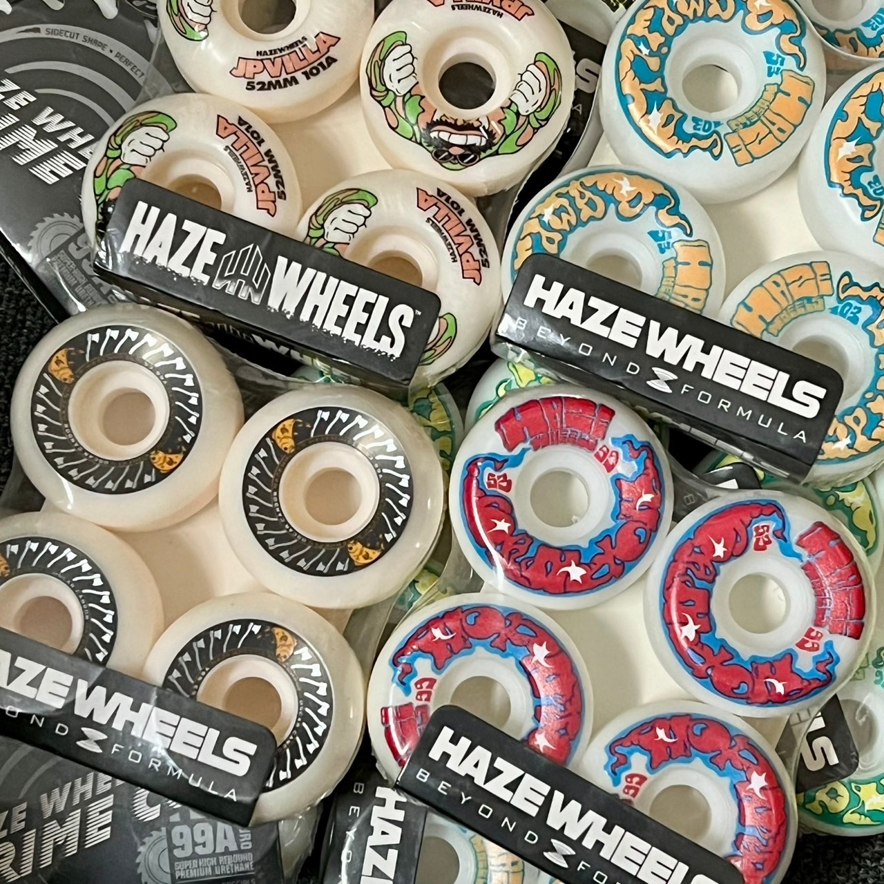 【enjoi】Michael Pulizzi HIGH WATERS RESIN COMPLETE 8.375インチ エンジョイ コンプリート 完成品 スケートボード スケボー SKATEBOARD COMPLETE