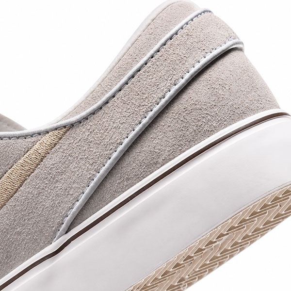 【NIKE SB】ZOOM JANOSKI OG+ カラー:white/sail/light chocolate/linen FD6757-102 ナイキ エスビー スケートボード スケボー シューズ 靴 スニーカー SKATEBOARD SHOES