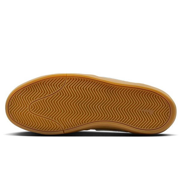 【NIKE SB】 REACT LEO カラー：sail/sail-gum light brown IR1889-100　ナイキ エスビー レオ・ベイカー スケートボード スケボー シューズ 靴 スニーカー SKATEBOARD SHOES