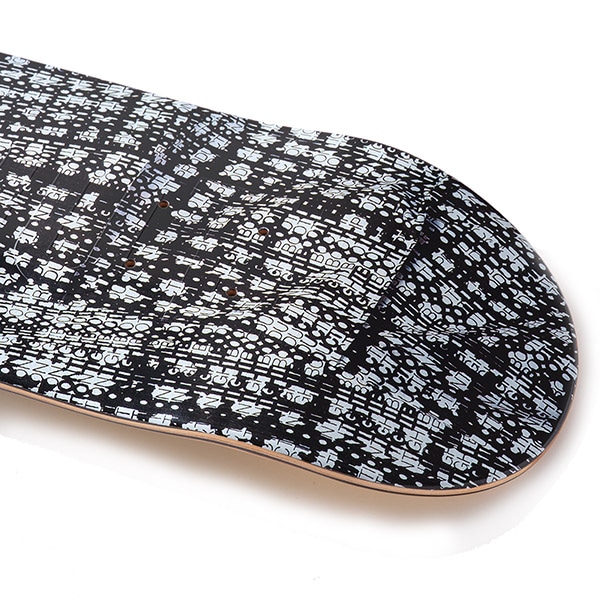 【TIGHTBOOTH】BLEEDING 8.25インチ　タイトブース スケートボード スケボー デッキ  SKATEBOARD DECK
