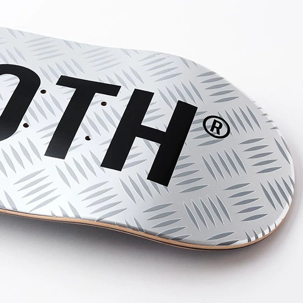 【TIGHTBOOTH】CP LOGO SILVER 8.38インチ　タイトブース スケートボード スケボー デッキ  SKATEBOARD DECK