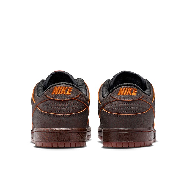 NIKE SB】DUNK LOW PRO PREMIUM カラー： dk smoke grey/campfire