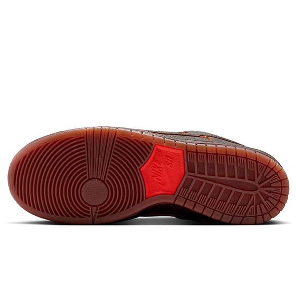 NIKE SB】DUNK LOW PRO PREMIUM カラー： dk smoke grey/campfire