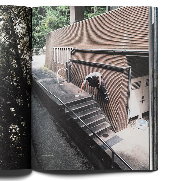 【川】8 潤い 書籍 雑誌 マガジン スケートボード スケボー SKATEBOARD